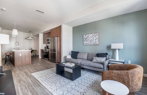 Emeryville Apartamento | Lovely Emeryville 1BR w/ Rooftop & Yoga Studio, nr Mall, by Blueground