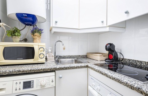 Oropesa del Mar Apartamento | Bonito apartamento para 4 personas con piscina, WIFI, TV, balcón y aparcamiento