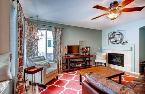 Highlands Ranch Casa | Lovely Executive 5-bedroom house in Highlands Ranch for rent 30 Days+
