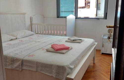 Golubovina Apartamento | Lovely Family Apartment in Budva