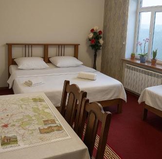 Sheki Casa | Lovely family, Spacious room, City Center apartmen