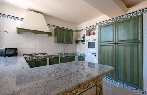 Modica Chalet De Esquí | Lovely Family Villa in Modica
