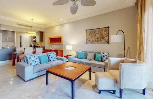 Punta Cana Cabina | Lovely Fishing Lodge apt with pool & marina view