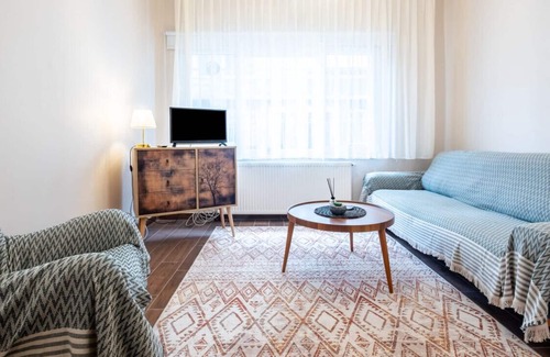 Gumussuyu Mahallesi Apartamento | Lovely Flat in Beyoglu near Public Transportation