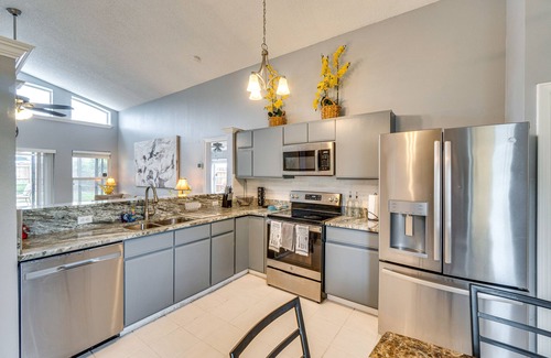 Lake Mary Casa | Lovely Florida Retreat w/ Lanai: 5 Mi to Riverwalk