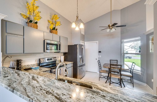 Lake Mary Casa | Lovely Florida Retreat w/ Lanai: 5 Mi to Riverwalk