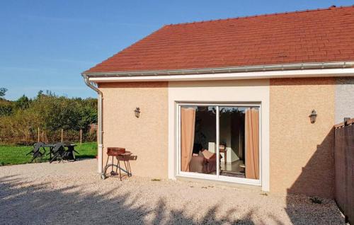 La Chapelle-Saint-Sauveur Casa | Lovely Home In La Chapelle-Saint-Sauv