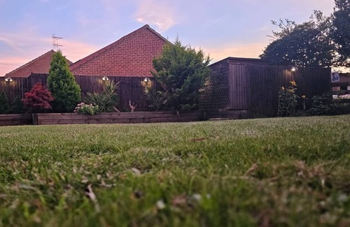 Fareham Casa | Lovely, fully equipped house, free parking & spacious garden