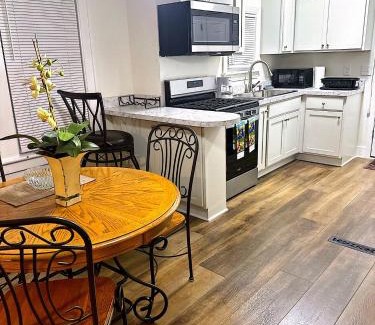 Akron Casa | LOVELY FURNISHED HOUSE FOR rent