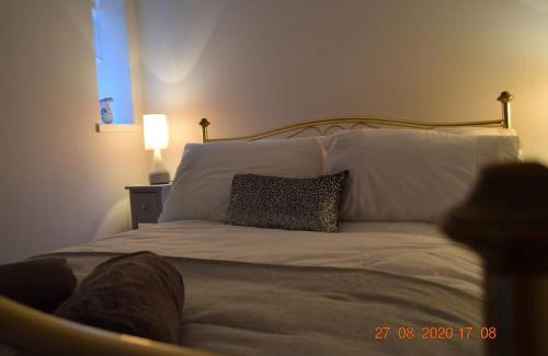 Snettisham Apartamento | Lovely Garden Cottage in Snettisham