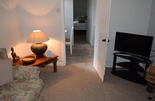 Snettisham Apartamento | Lovely Garden Cottage in Snettisham