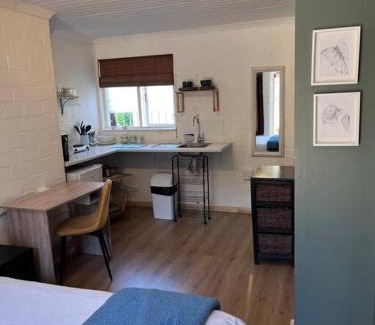 Blouberg Rise Apartamento | Lovely Garden Studio 2 - 10 minute walk to beach