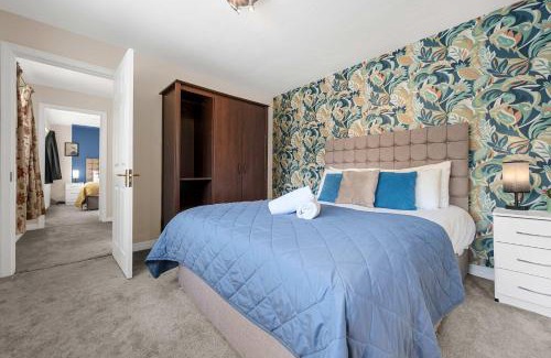 Cheadle Casa | Lovely Greater MCR Family Home by City SuperHost