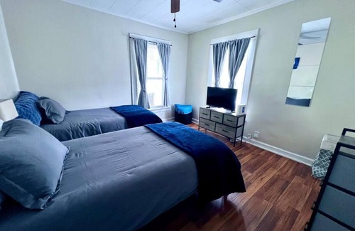 Old Irving Park Casa | Lovely Hidden Gem Near Downtown & Hospital