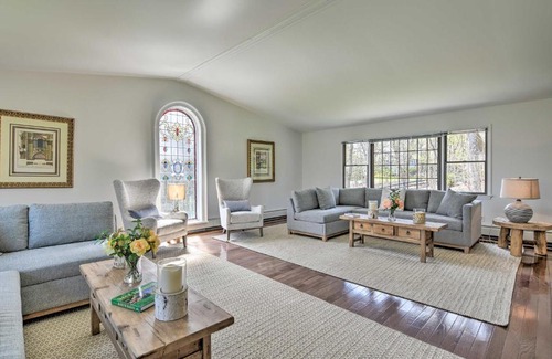 Highland Casa | Lovely Highland Home with Pool and Hot Tub!