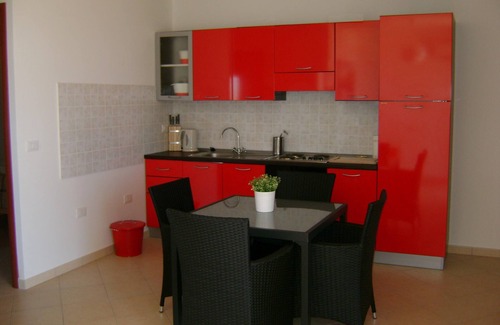 Joppolo Apartamento | Apartamento ladera encantadora con magníficas vistas al mar y excelentes instalaciones.
