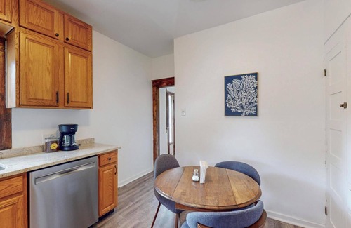 Downtown Albuquerque Casa | Lovely Historic 2bd/1ba home across from park, AC