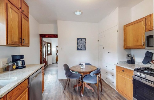 Downtown Albuquerque Casa | Lovely Historic 2bd/1ba home across from park, AC