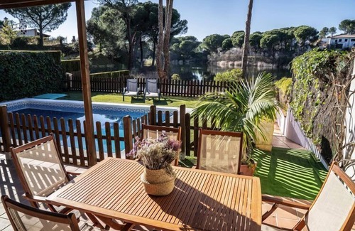 Las Jaras Casa | Encantadora casa de vacaciones en Córdoba con terraza
