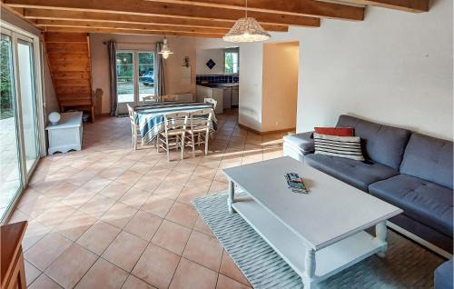 Saint-Georges-d'Oleron Casa | Lovely Home In Saint-Georges-D'oléron