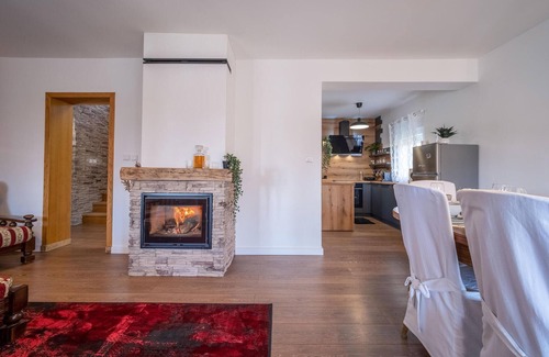 Hrvatska Kostajnica Casa | Preciosa casa en Hrvatska Kostajnica