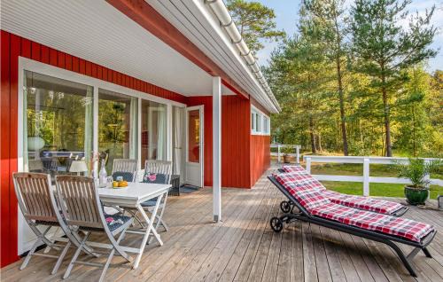 Pedersker Casa | Lovely Home In Aakirkeby With Wifi