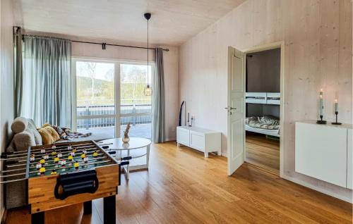 Asensbruk Casa | Lovely Home In Åsensbruk With Kitchen