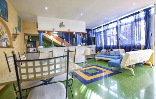 Brucoli Casa | Lovely Home In Augusta