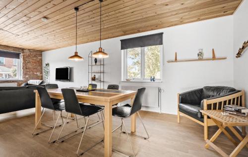 Bøvlingbjerg Casa | Lovely Home In Bøvlingbjerg With Wifi