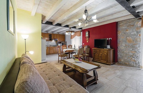 Bale Casa | Preciosa casa en Bale con WiFi