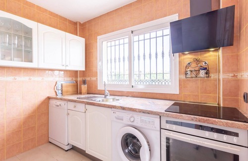 Torrequebrada Casa | Preciosa casa en Benalmádena