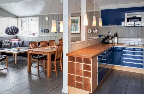 Øvre Ramse Casa | Impresionante casa en Dølemo con cocina