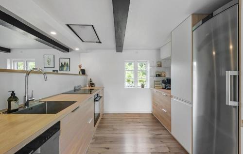 Faxe Ladeplads Casa | Lovely Home In Faxe Ladeplads With Wifi
