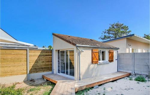 Saint-Germain-sur-Ay Casa | Lovely Home In Saint-Germain-Sur-Ay