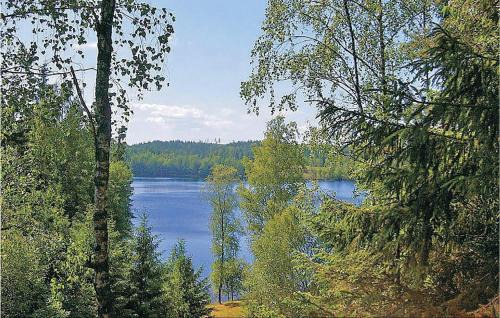 Vathult Casa | Lovely Home In Gislaved With Lake View
