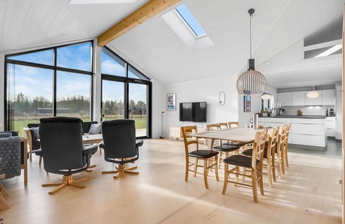 Fjellerup Strand Casa | Acogedora casa en Glesborg con WiFi