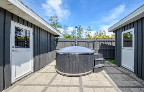 Grenaa Casa | Lovely Home In Grenaa With Kitchen
