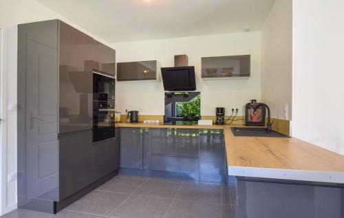 Grentheville Casa | Lovely Home In Grentheville With Wifi