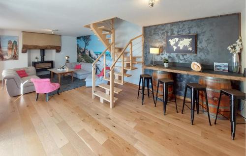 Kerlouet Casa | Lovely Home In Guisseny