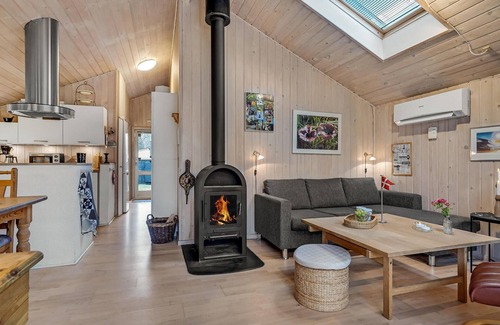 Hou Casa | Bonita casa en Hals con cocina