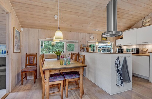 Hou Casa | Bonita casa en Hals con cocina