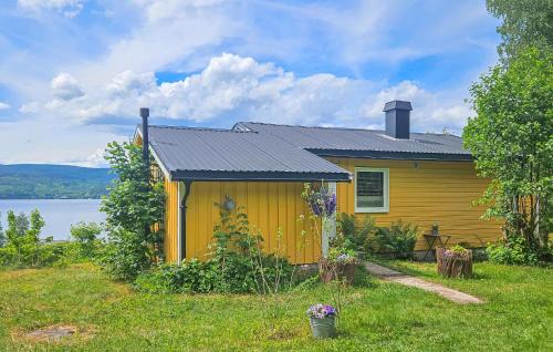 Spikkestad Casa | Lovely Home In Klokkarstua With House Sea View