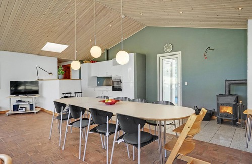 Skødshoved Strand Casa | Preciosa casa en Knebel con sauna