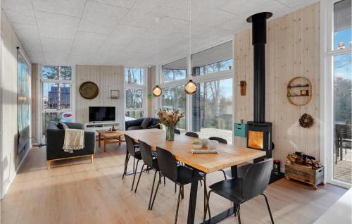 Knebel Casa | Lovely Home In Knebel With Kitchen