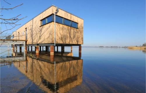 Lembruch Casa | Lovely Home In Lembruchdümmer See