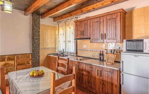 Mecina Bombaron Casa | Lovely Home In Mecina Bombarón