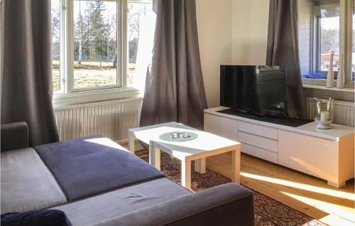 Mullsjo Casa | Lovely Home In Mullsjö With Kitchen