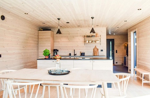 Risor Casa | Preciosa casa en Risør con cocina
