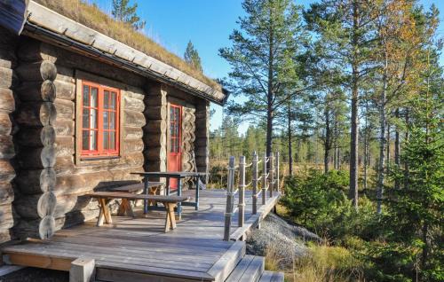 Fjatervalen Casa | Lovely Home In Särna With Sauna
