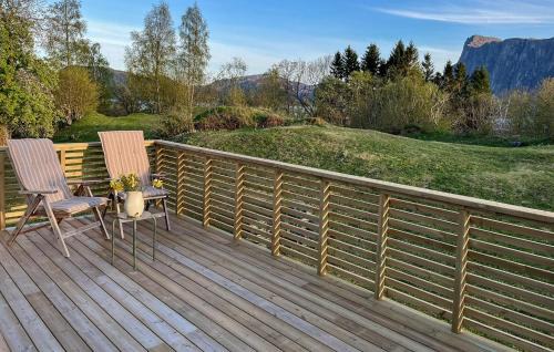 Hyllestad Casa | Lovely Home In Sørbøvåg